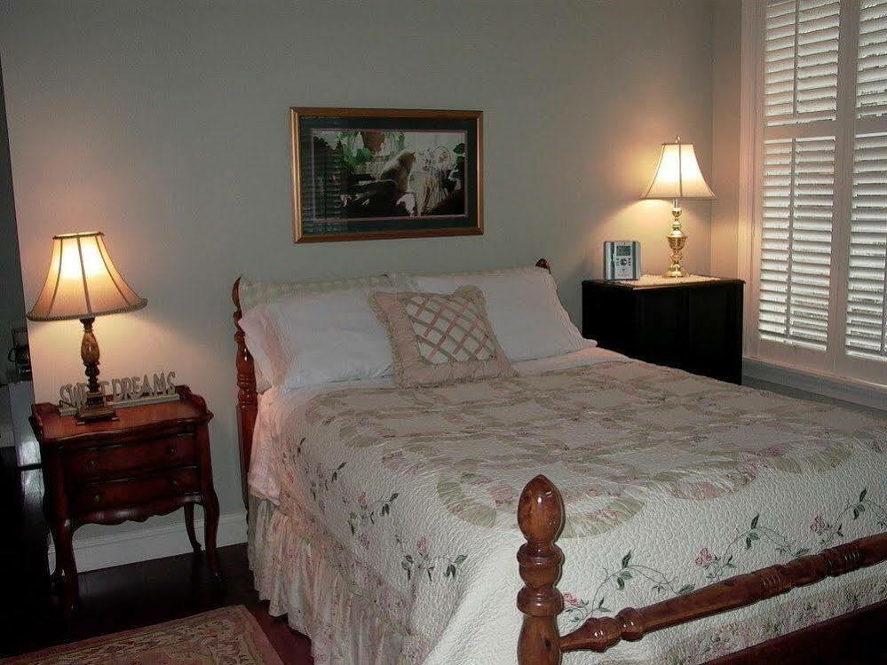 Trinkle Mansion Bed & Breakfast Wytheville Εξωτερικό φωτογραφία