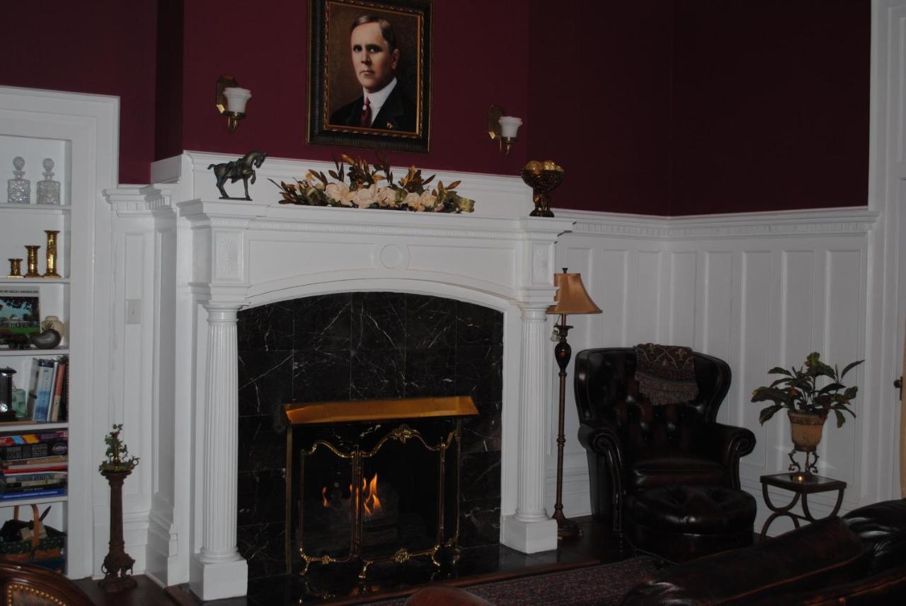 Trinkle Mansion Bed & Breakfast Wytheville Εξωτερικό φωτογραφία
